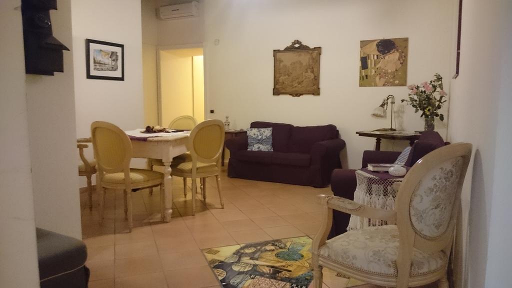 לינה וארוחת בוקר Amalfitani Salerno Centro מראה חיצוני תמונה